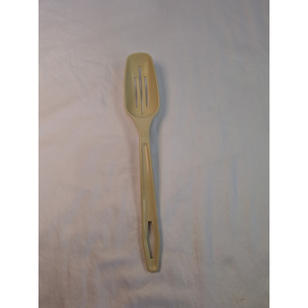 Vintage King Kraft Slotted Serving Spoon Tan Melamine Plastic Kitchen Utensil